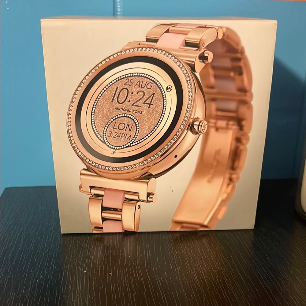 KORS Michael Kors Gold Watch Elegant Accessory